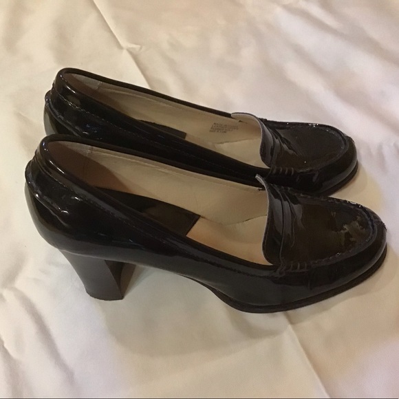 MIchael Kors size 8 1/2 burgundy color - Picture 4 of 7